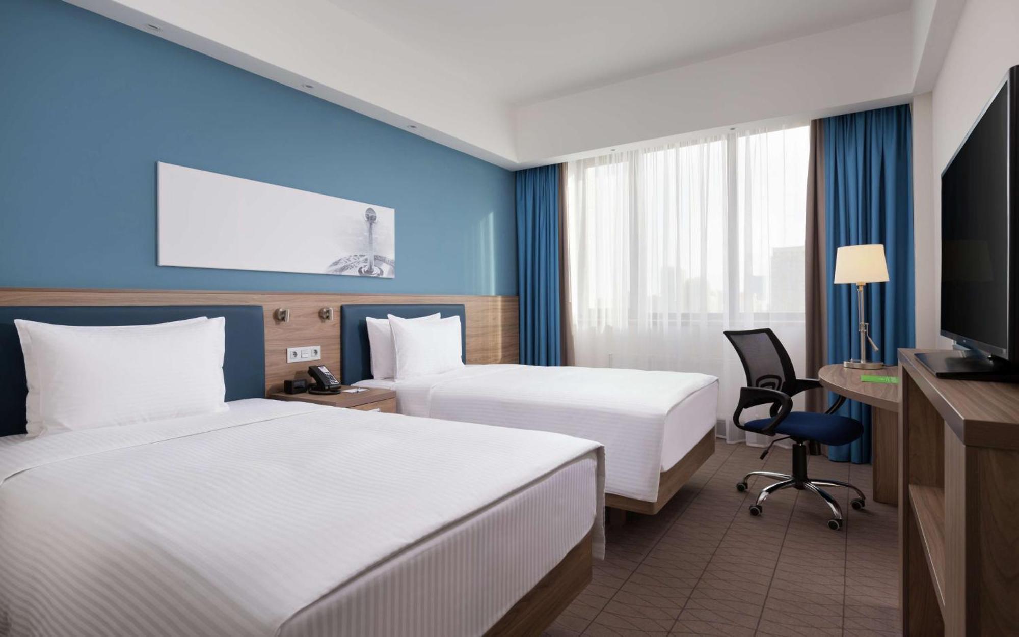 Hampton By Hilton Astana Triumphal Arch Hotel Ngoại thất bức ảnh