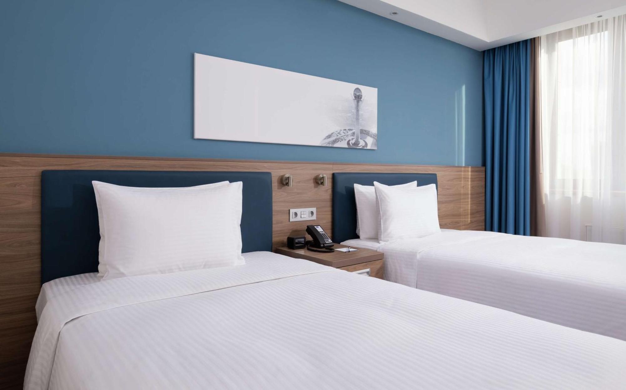 Hampton By Hilton Astana Triumphal Arch Hotel Ngoại thất bức ảnh