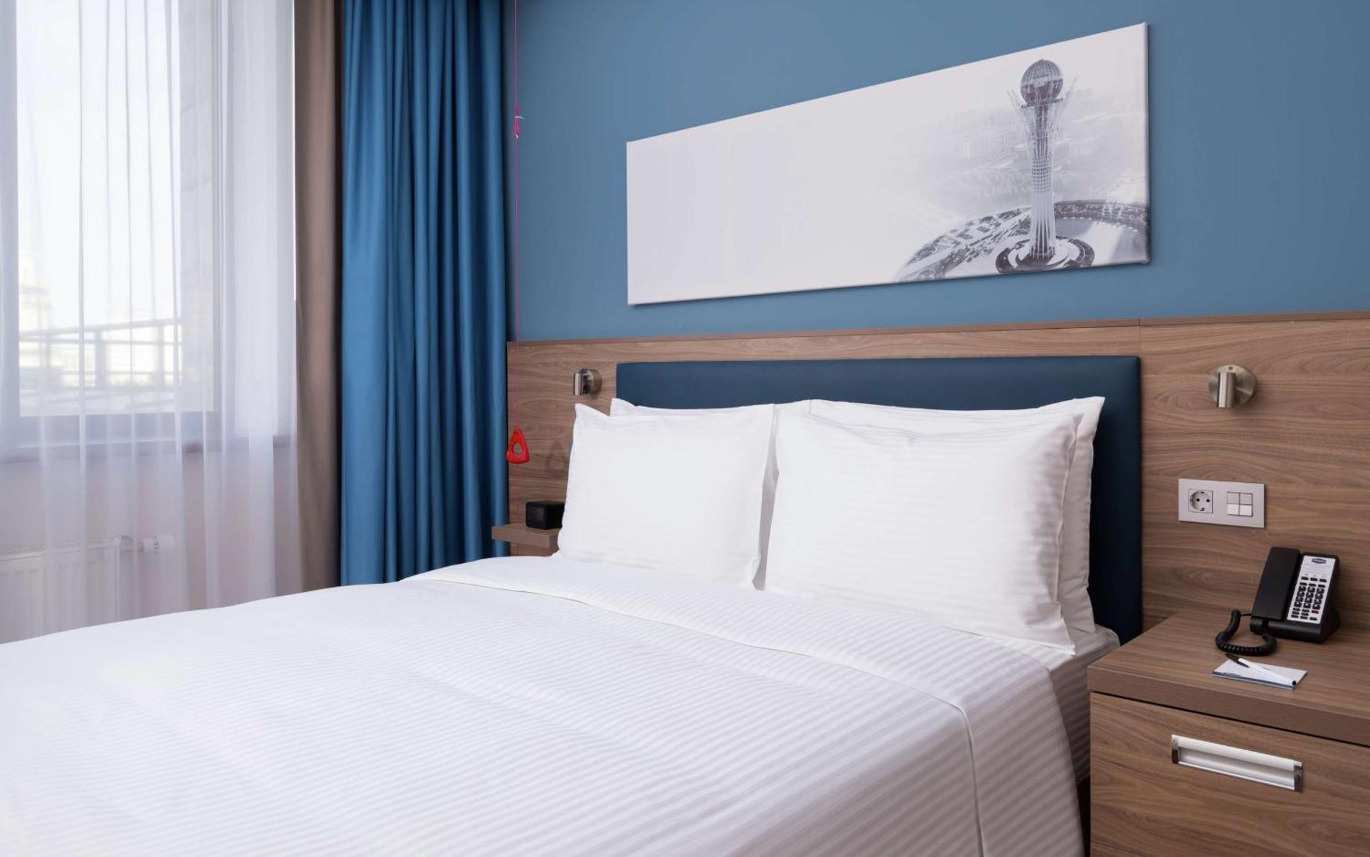 Hampton By Hilton Astana Triumphal Arch Hotel Ngoại thất bức ảnh